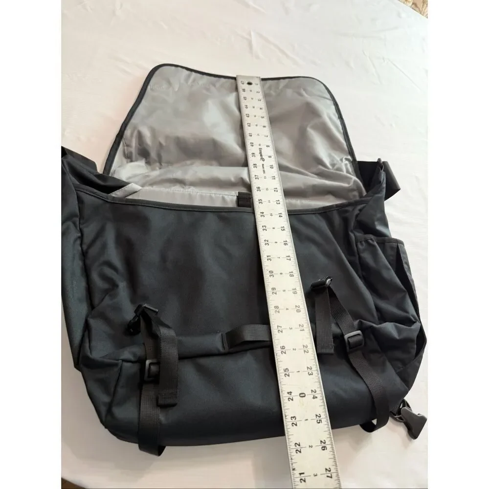 Patagonia Half Mass Black Messenger Crossbody Travel Laptop Bag